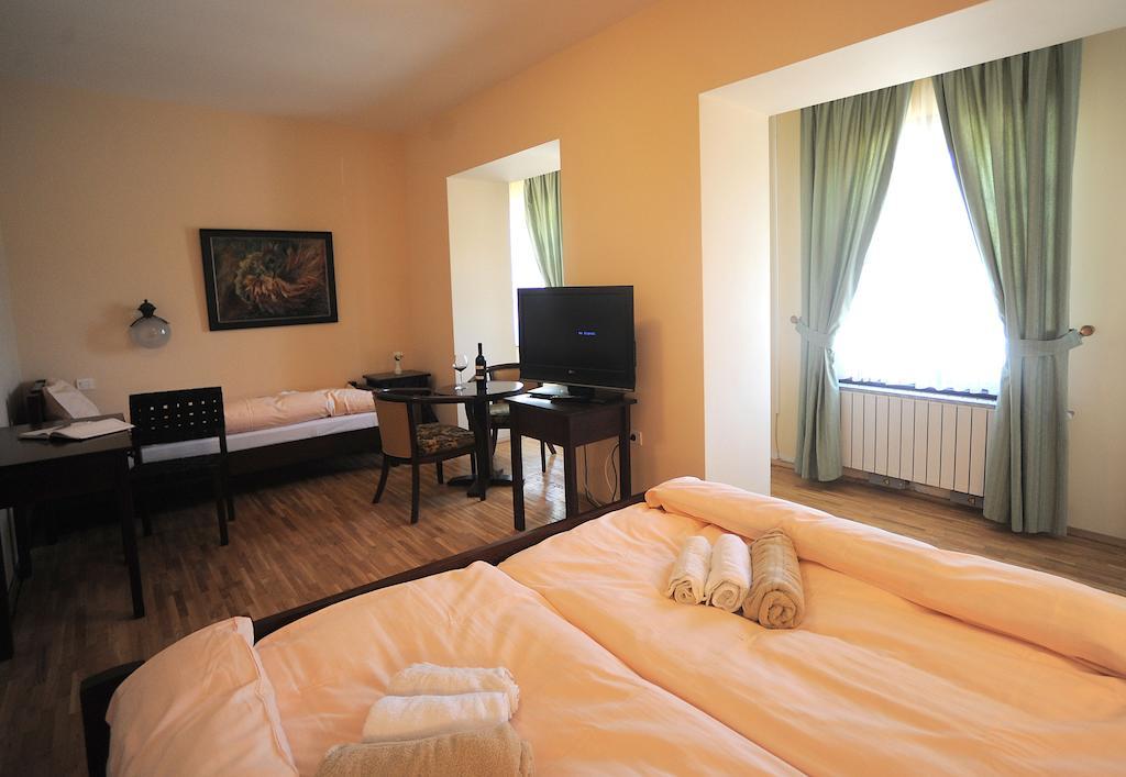 Kalin Hotel Lazaropole Ruang foto
